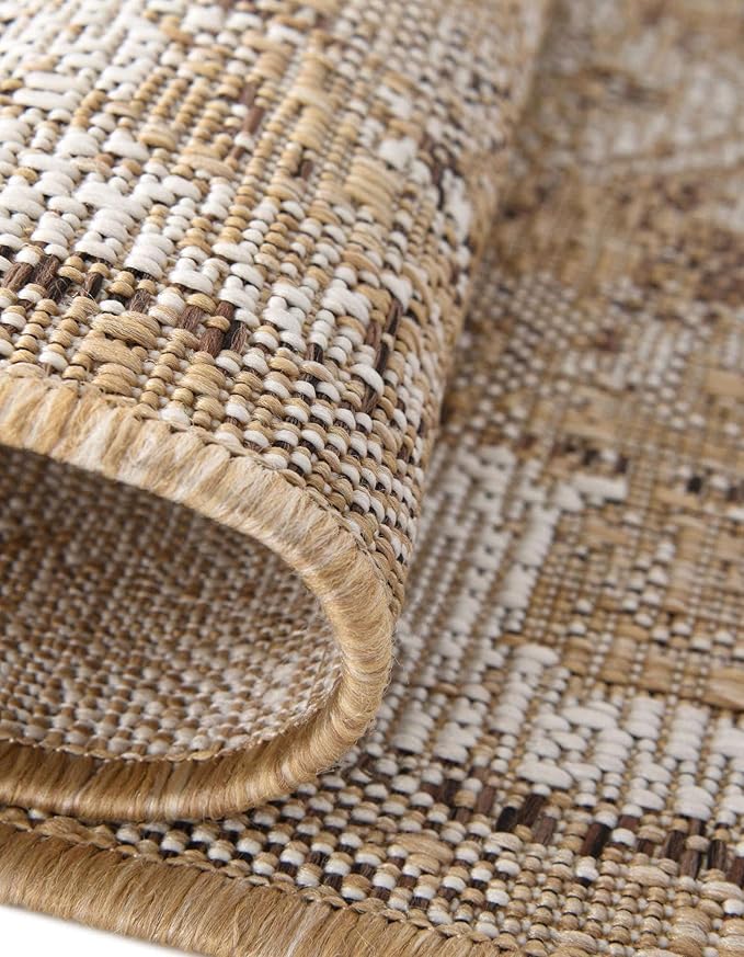 Unique Loom Outdoor Traditional Collection Area Rug - Valeria (5' 3" Round, Natural/ Ivory)