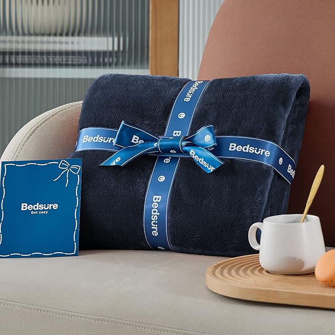 Bedsure Bedding Fleece Blanket for Girls and Boys - Soft Cozy Cute Small Throw Blankets for Travel, 43x55 Inches, Navy