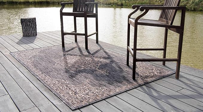 Unique Loom Outdoor Traditional Collection Area Rug - Antique (7' 1" x 10' Rectangle, Charcoal Gray/ Natural)