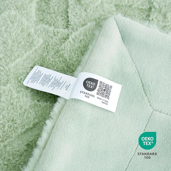 Cozy Bliss Faux Fur Throw Blanket for Couch - Soft Checkered Fuzzy Cozy Throw Gift Blankets for Women,Sage Green Boho Blanket for Sofa Bedroom Living Room.50 * 60 Inches