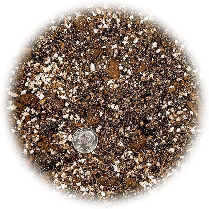 Gardenera's Professional Grade Potting Mix for Peace Lilies : The Perfect Growing Environment for Your Indoor Plants [2-Quart Bag]