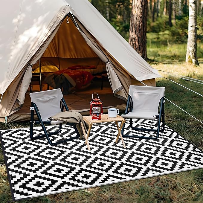 OLANLY Waterproof Outdoor Rug 8x10 ft, Outdoor Plastic Straw Rug for Camping, RV Mat Outside, Indoor Outdoor Carpet for Porch, Deck, Backyard, Balcony, Picnic, Black & White