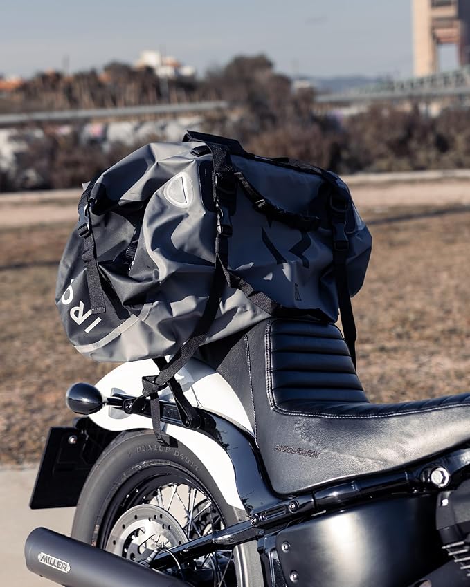 BORLENI Waterproof Motorcycle Dry Duffel Bag Luggage Tail Bag with Large Storage Space,Roll Top Closure, Shoulder Straps, Inner Pocket and Mesh Pocket for Motorcycling Travel Camping (Grey,30L)