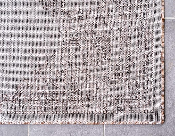 Unique Loom Outdoor Traditional Collection Area Rug - Antique (8' x 11' 4" Rectangle, Beige/ Black)
