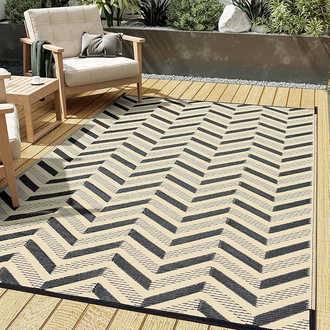 HUGEAR Outdoor Plastic Straw Rug, Waterproof Outdoor Rugs for Patios Clearance, Reversible Area Rug, Large Outside Carpet for Camping, Balcony, RV, Deck, Picnic, Beach (5x8ft Modern/Black&Brown)