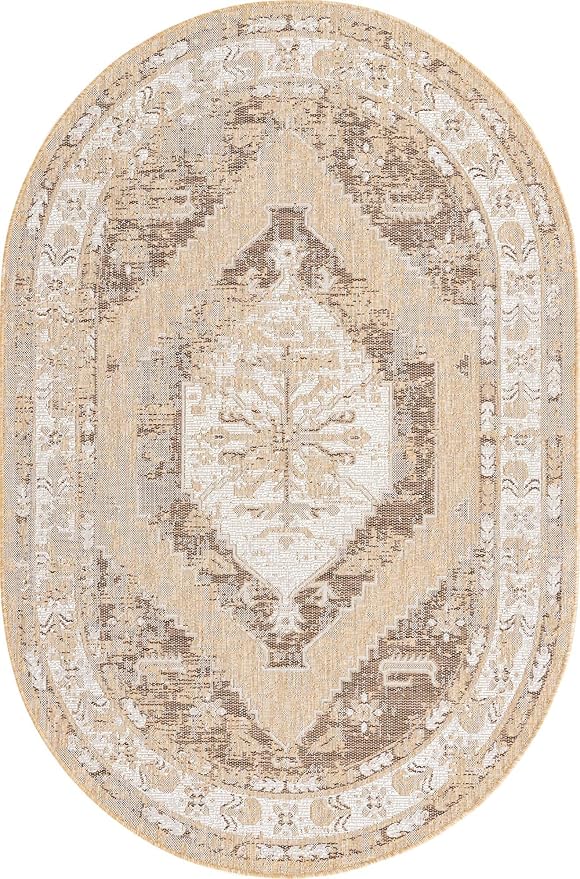 Unique Loom Outdoor Traditional Collection Area Rug - Valeria (5' 3" x 7' 10" Oval, Natural/ Ivory)