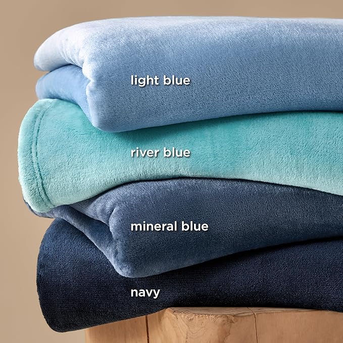 Bedsure Fleece King Size Blankets for Bed River Blue - Soft Lightweight Plush Cozy Fuzzy Luxury Microfiber, 108x90 inches