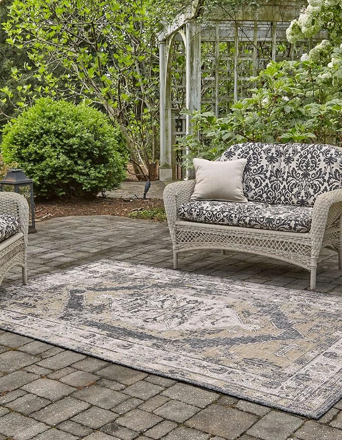 Unique Loom Outdoor Traditional Collection Area Rug - Valeria (10' x 13' 1" Rectangle, Charcoal/ Natural)