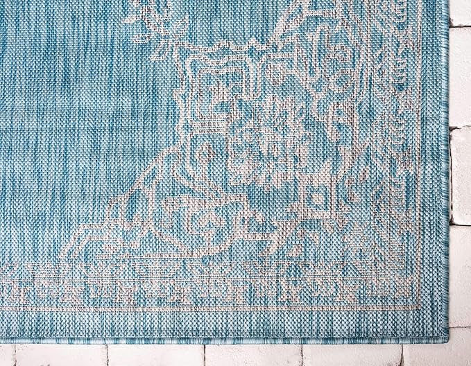 Unique Loom Outdoor Traditional Collection Area Rug - Antique (4' 1" x 6' 1" Rectangle, Light Aqua/ Gray)